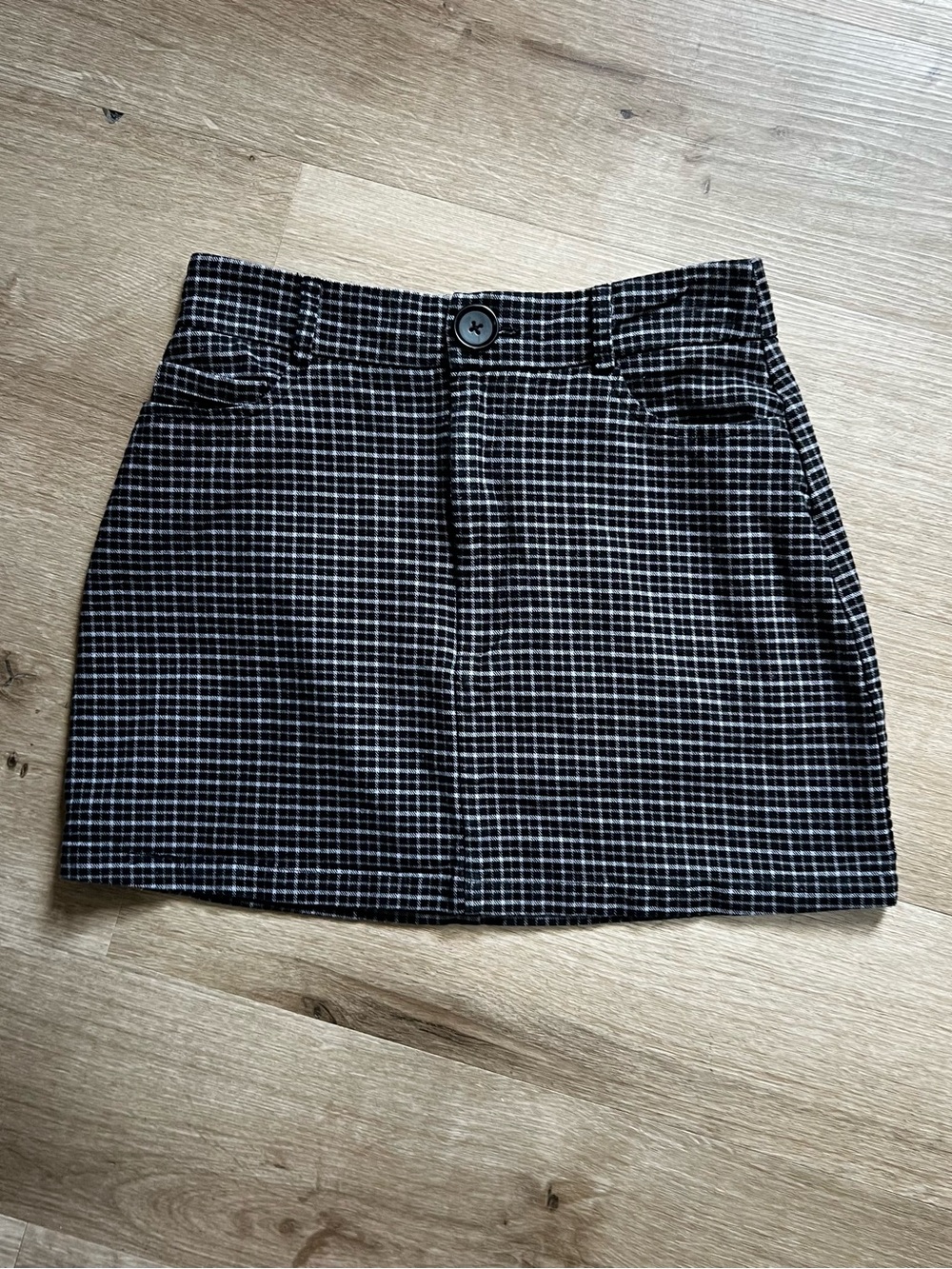 Forever 21 Classic Black & White Check Mini Skirt